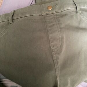 Time and Tru Olive Green Pants